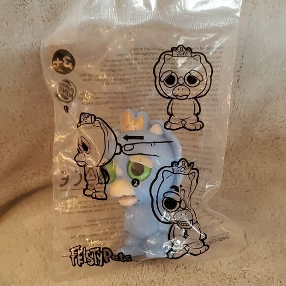 NIP Burger King 2019 FiestyPets Toy - Picture 2 of 3